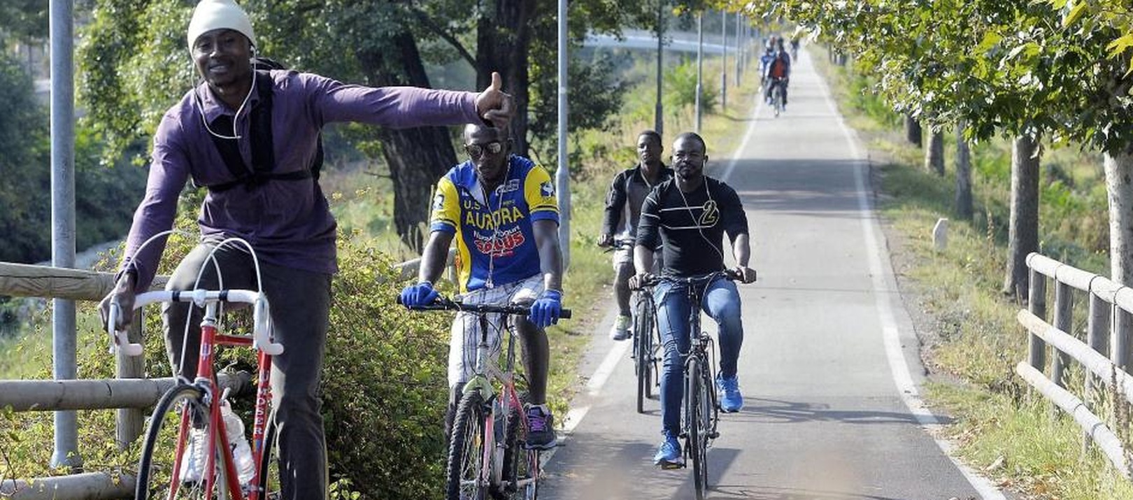 BAR- Bicycle Against Racism BAR- Bicycle Against Racism